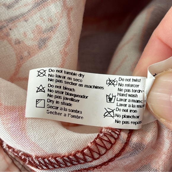 Maaji Maroon WONDERLAND DREAMS Long Sleeve Asian Motif Floral Tunic Dress Size M - Picture 12 of 12